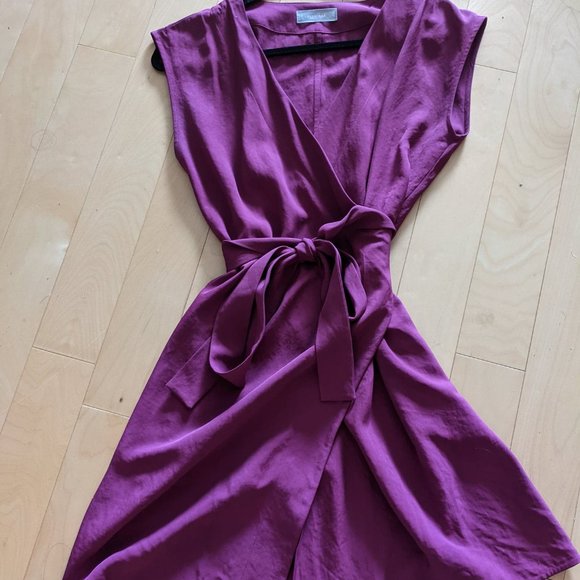 Everlane wrap dress - Picture 2 of 2